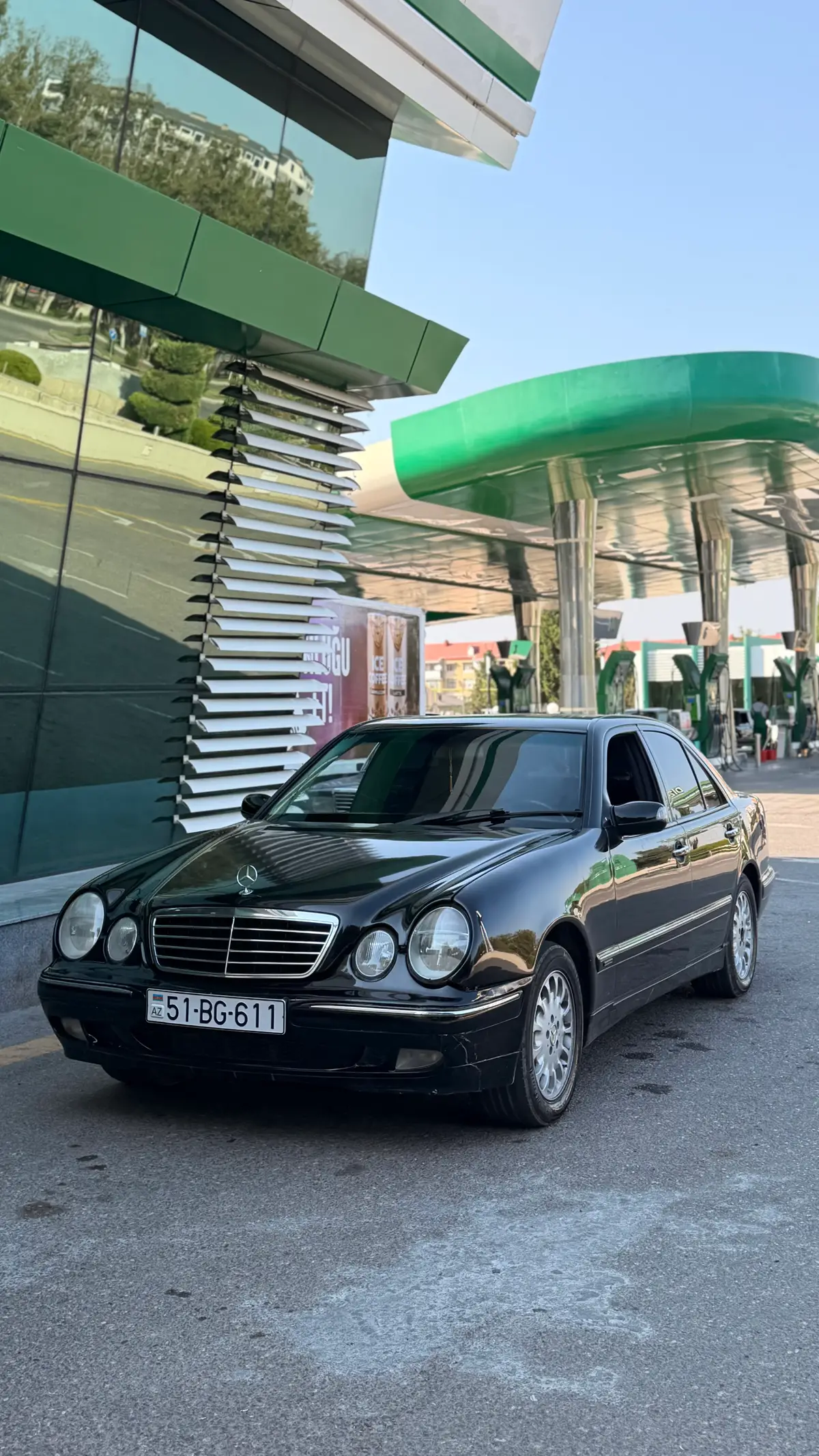 Mersedes E240 — Şəmkir, Mərkəz elan şəkli