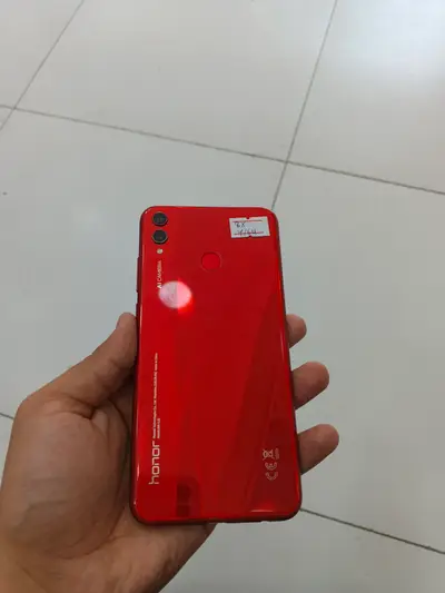 Honor 8X Qırmızı Satilir — 110 AZN, Bakı, Nizami